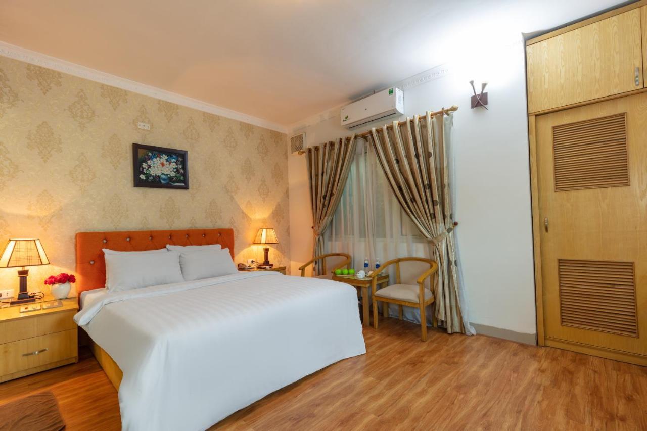Blau Hotel Hanoi Bagian luar foto