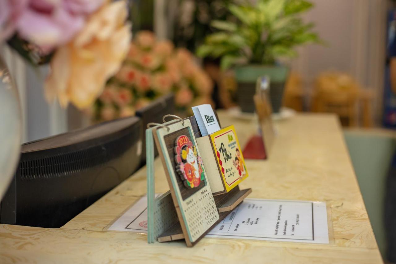 Blau Hotel Hanoi Bagian luar foto